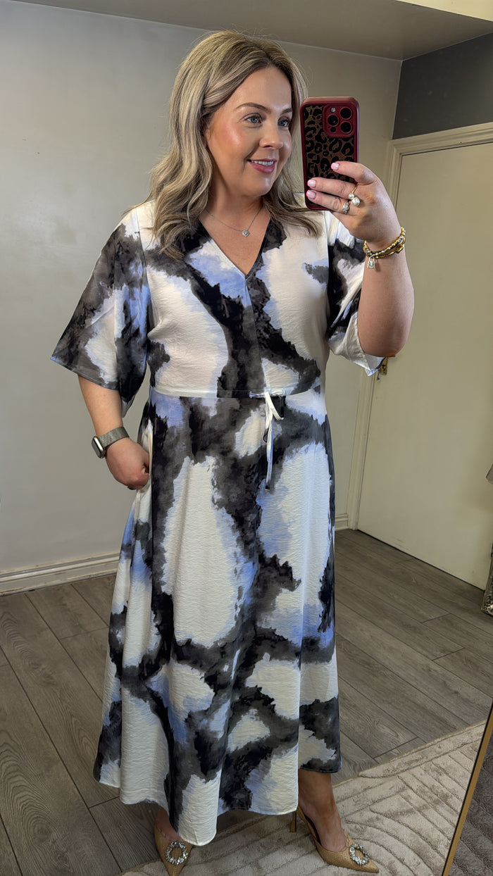 Fransa FrAyla Marble Hydrangea Printed V-Neck Maxi Dress