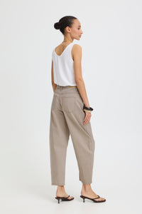 B.Young ByLupina Nomad Beige Barrel Leg Jeans