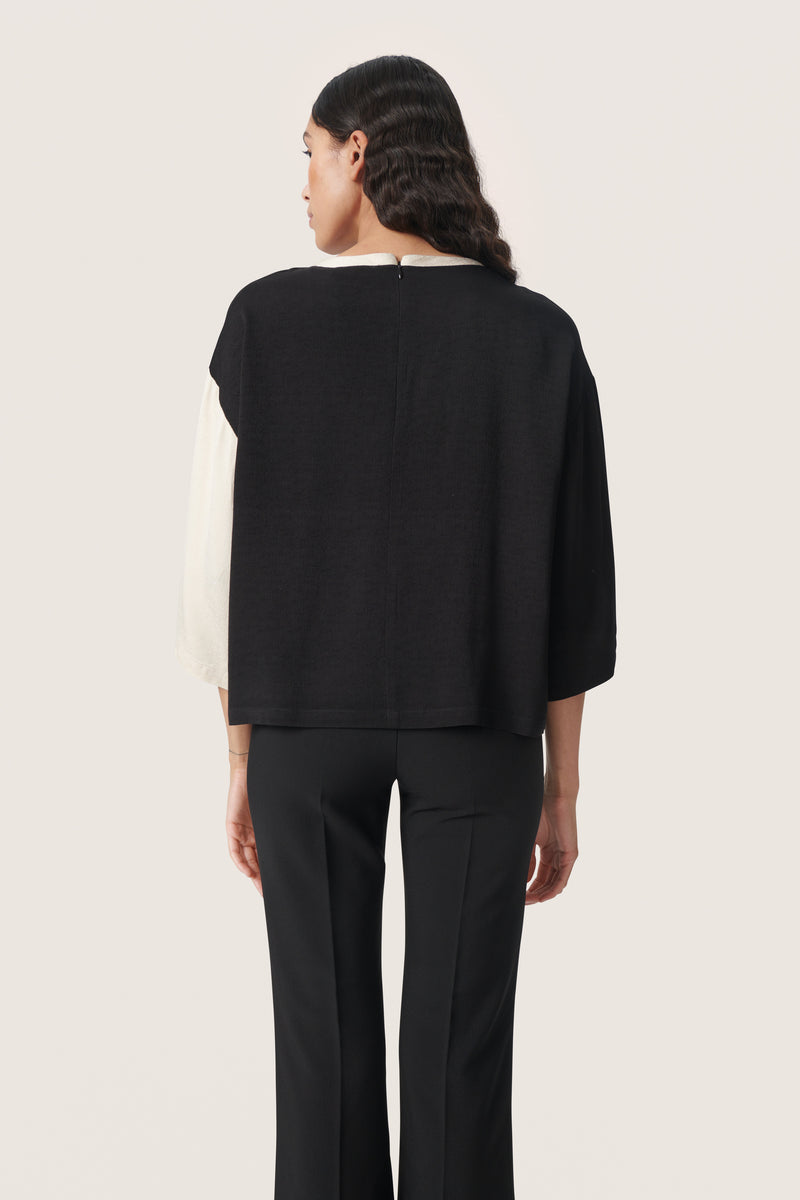 Soaked in Luxury Cevina Studio Black & Cream Colourblock Oversized Top, 30407423