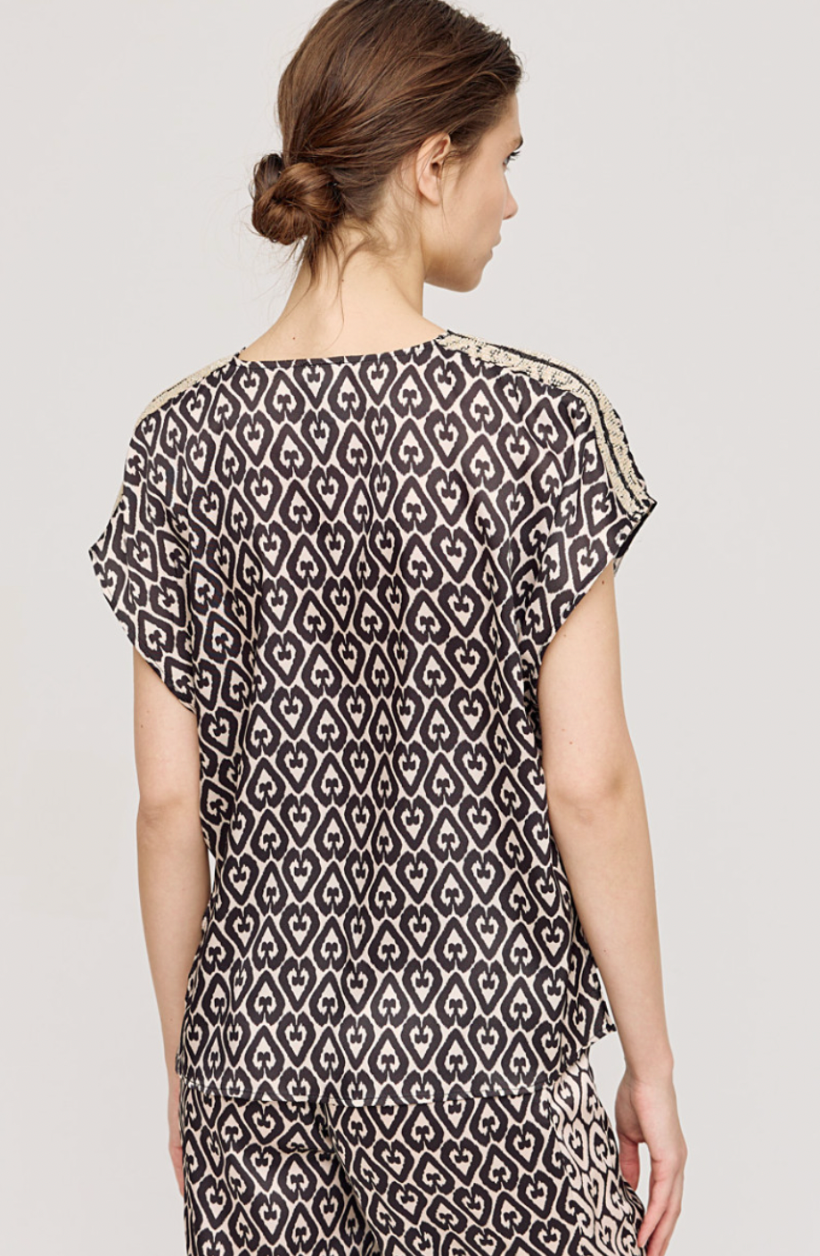 Access Fashion Champagne Beige V-Neck Printed Top with Embellished Shoulder Detailing, 43-2234