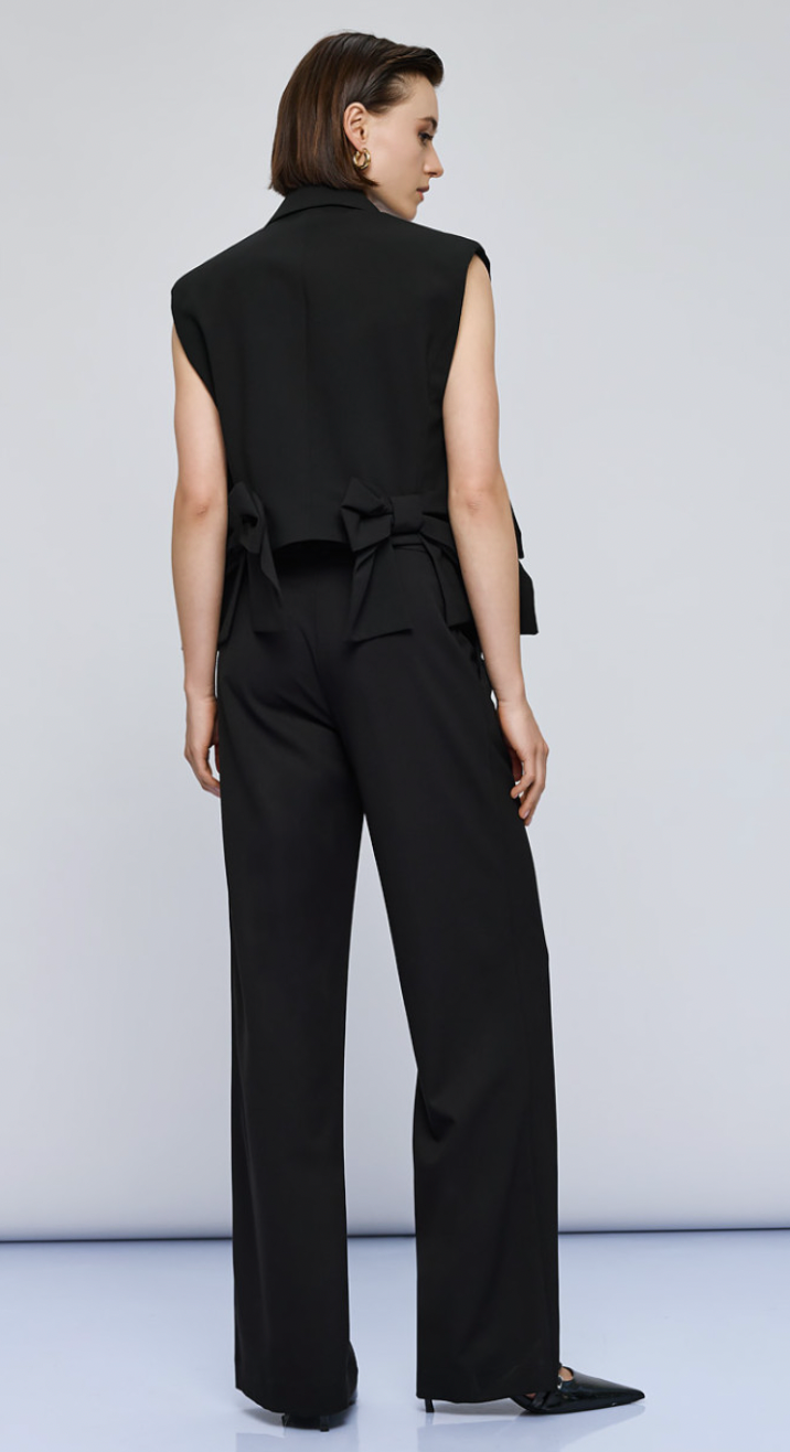 Access Fashion Black Sleeveless Jacket with Bows, 54-1012