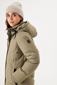 Garcia Ultimate Iconic Green Dusk Puffa Coat with Zip Detailing, GJ400905