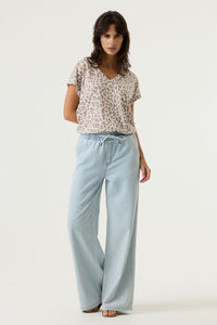 Garcia Beige Leopard Ultimate V-Neck T-Shirt, P260202